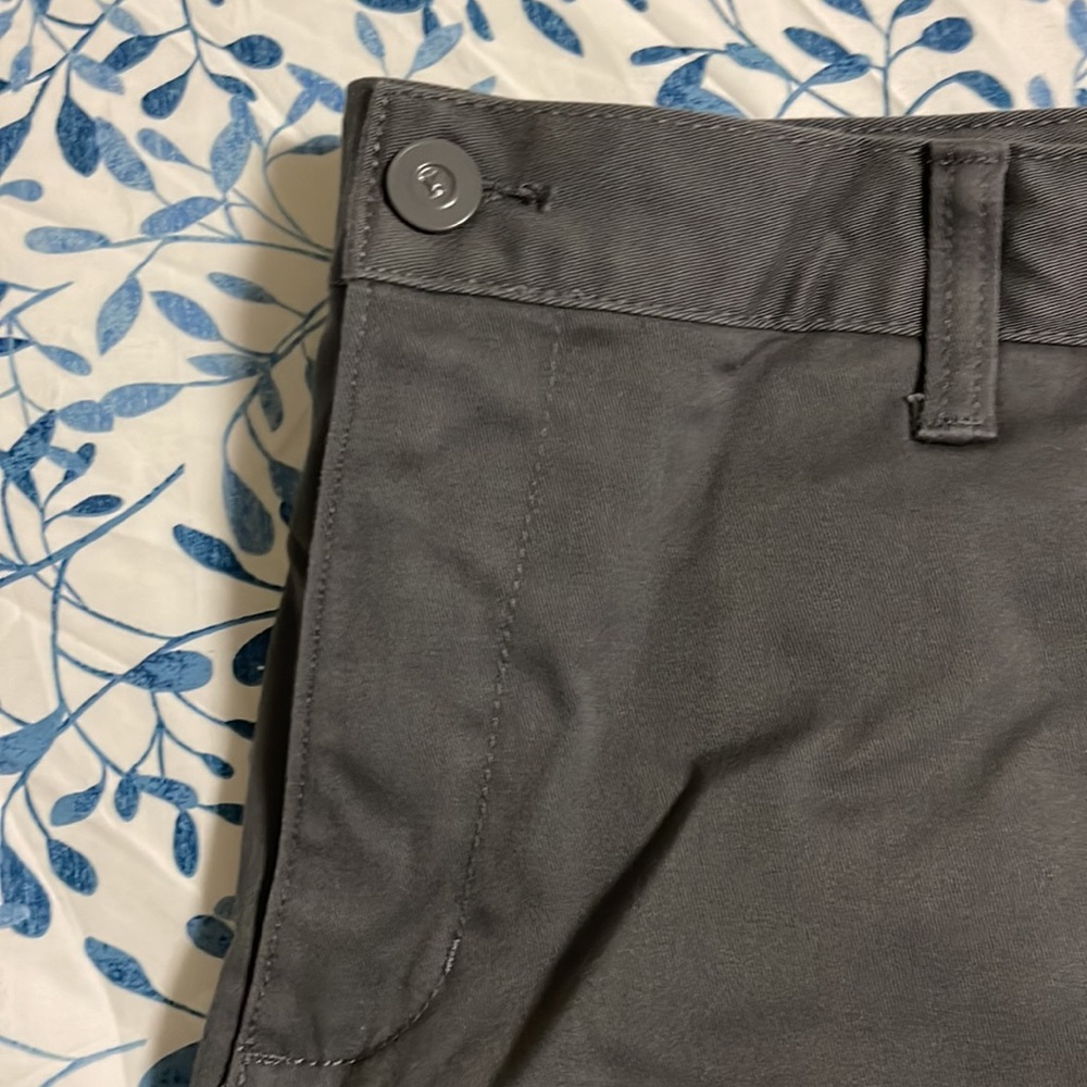 Boys size 18 dress pants - Picture 2 of 3